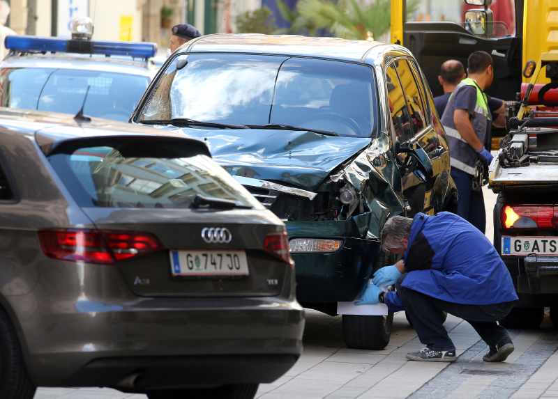 Illustration for article titled Cops: Austrian F1 Attack Suspect Has History Of Violence, Mental Illness